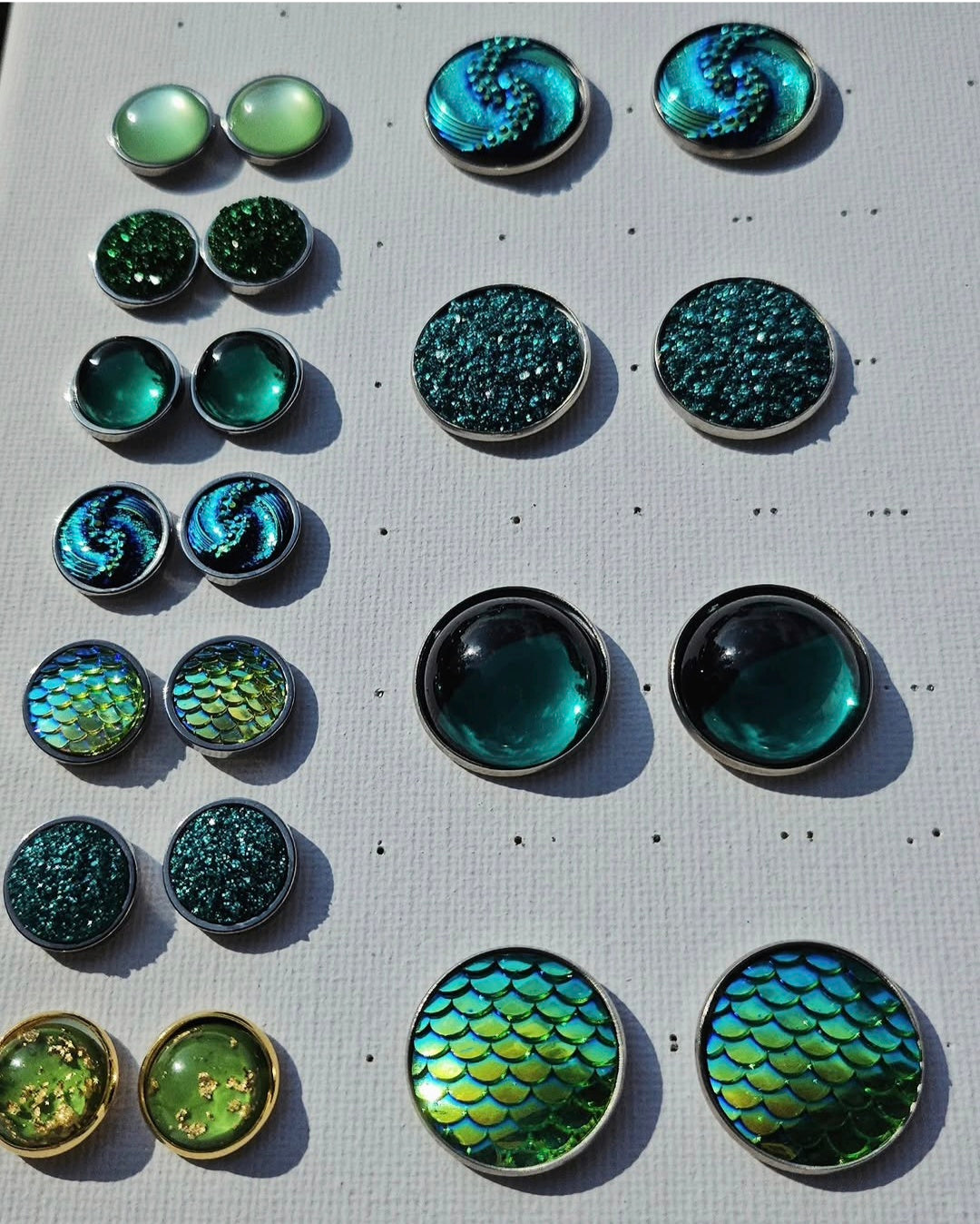 Hélíne Suprise Box - 5 Pairs of Stud Earrings