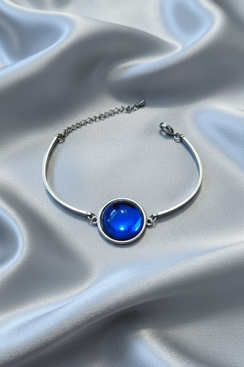 Semi-Rigid Bracelet with Central Disc