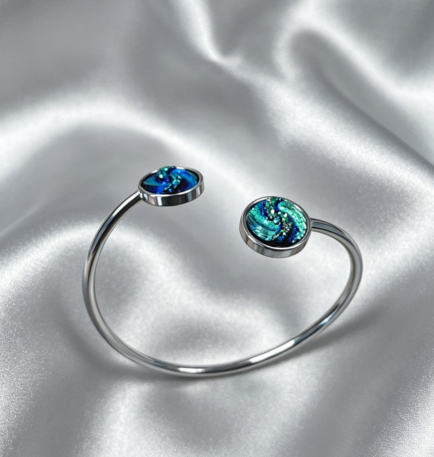 Slightly Adjustable Cuff Bracelet S with 2 disc