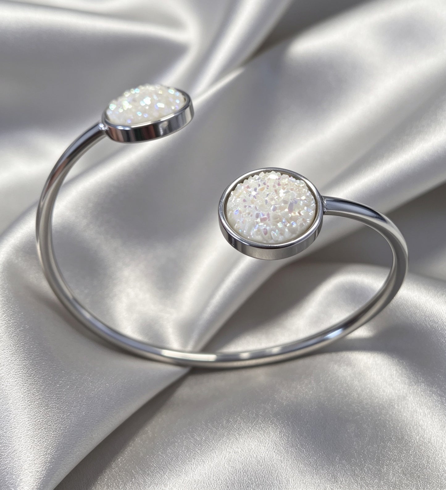 Slightly Adjustable Cuff Bracelet S with 2 disc