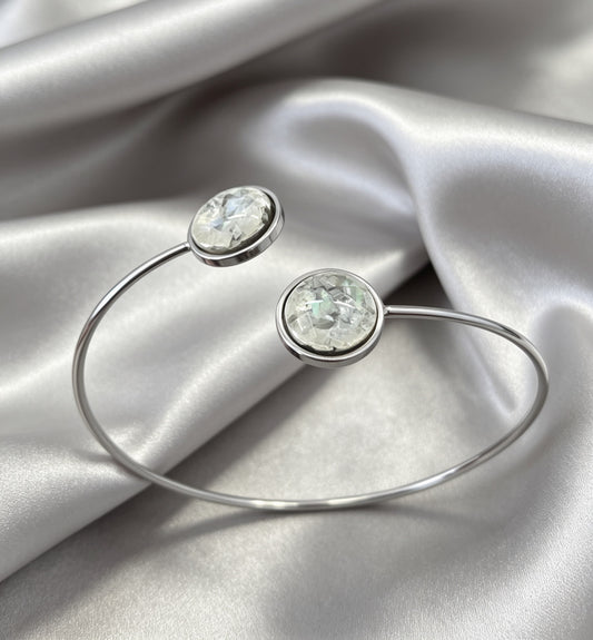 Slightly adjustable Cuff Bracelet L with 2 disc
