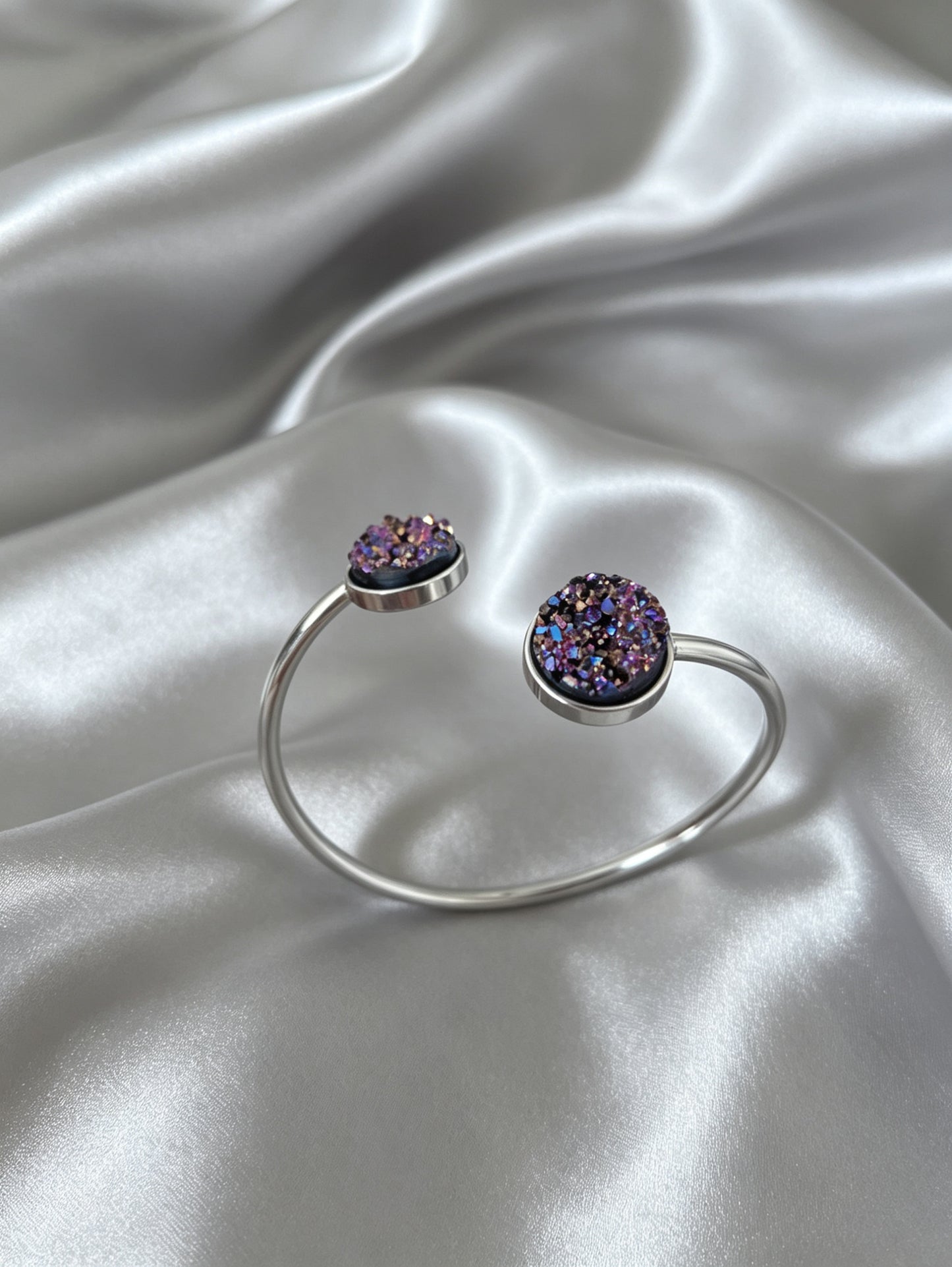 Slightly Adjustable Cuff Bracelet S with 2 disc