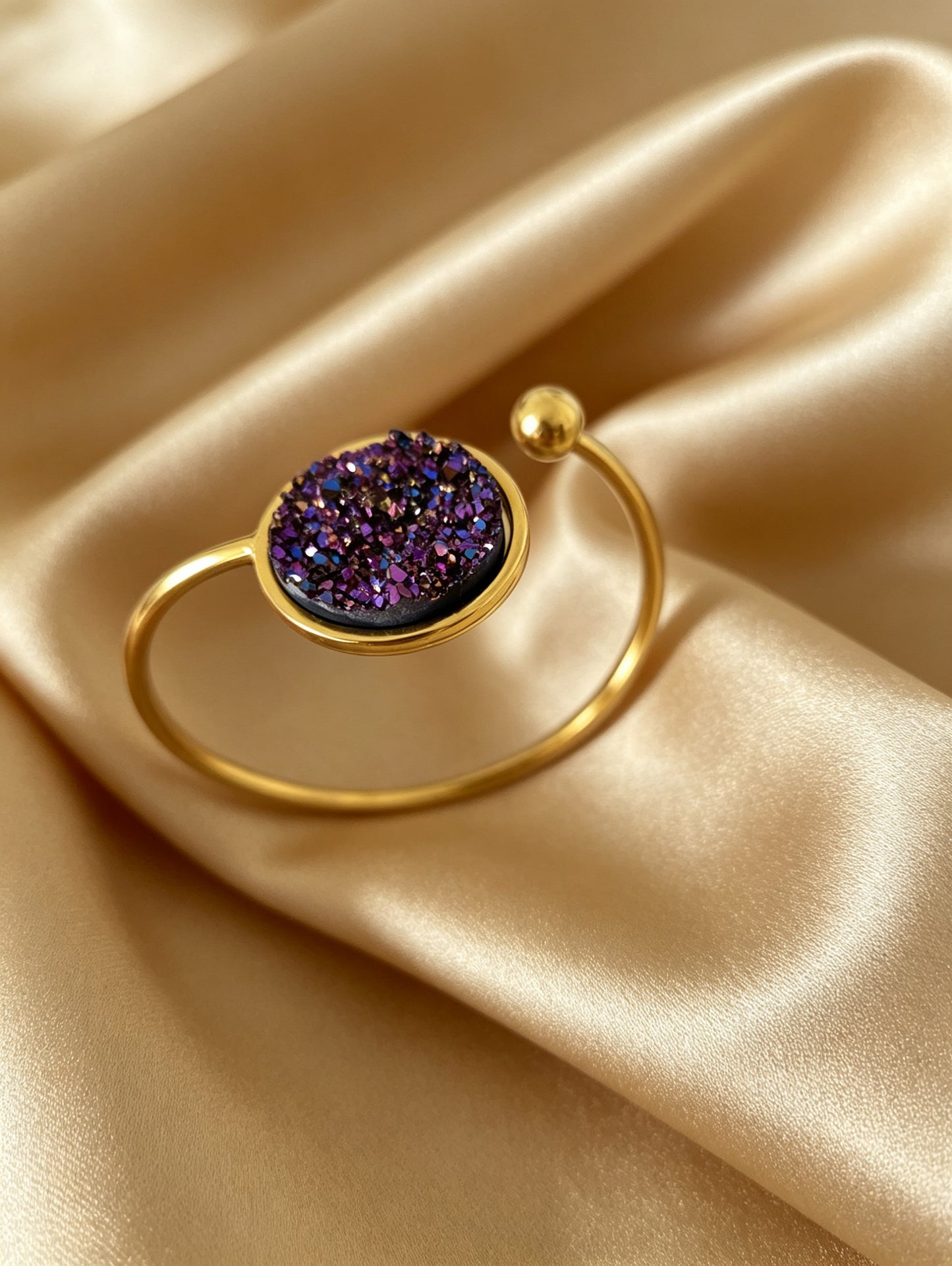 Slightly Adjustable Cuff Bracelet with 1 disc gold tone