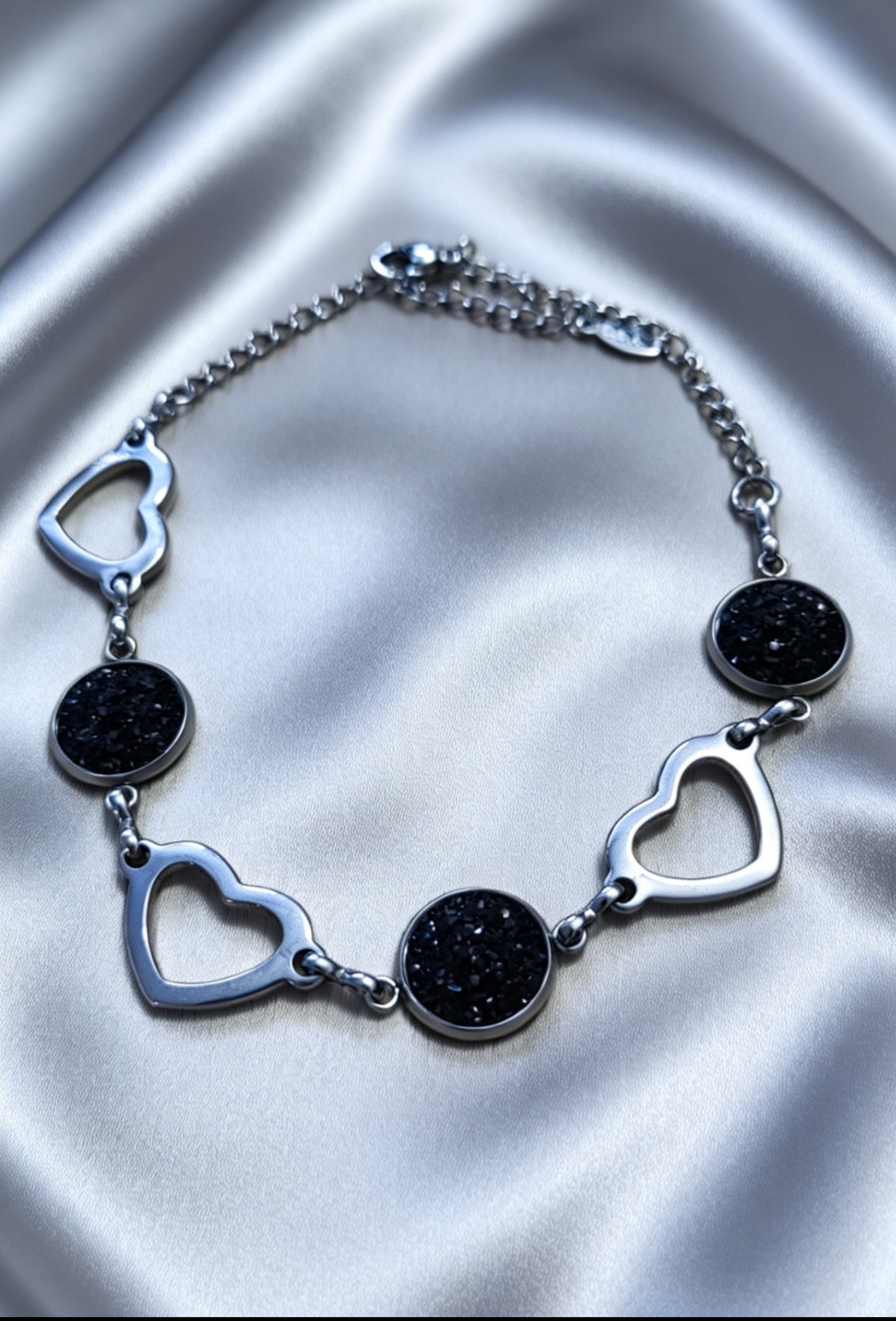 Romantic Heart and round Disc Bracelet with epoxy accent in silver tone