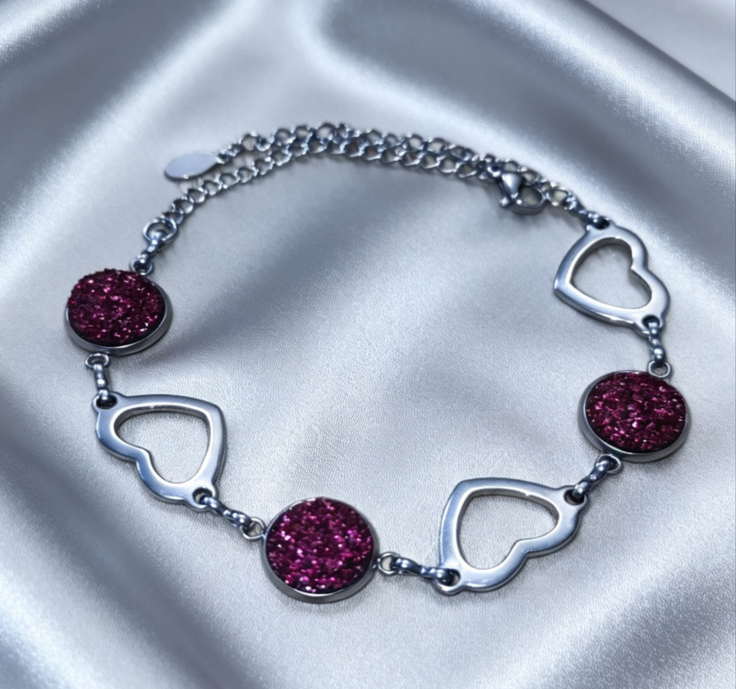 Romantic Heart and round Disc Bracelet with epoxy accent in silver tone