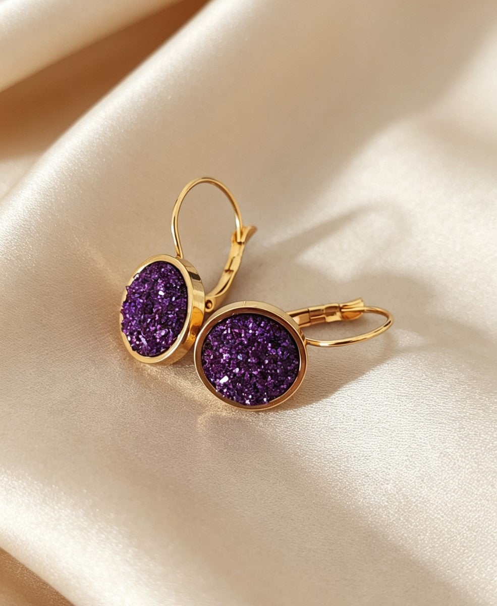 Leverback Earrings in gold tone