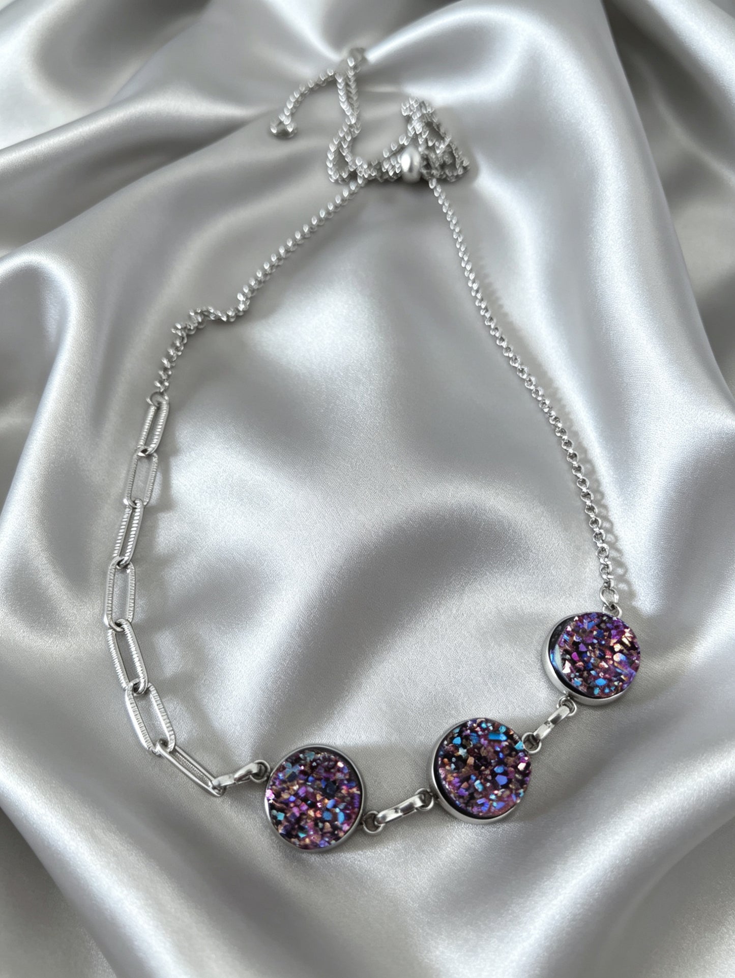 Multi Disc Pendant Necklace in silver tone