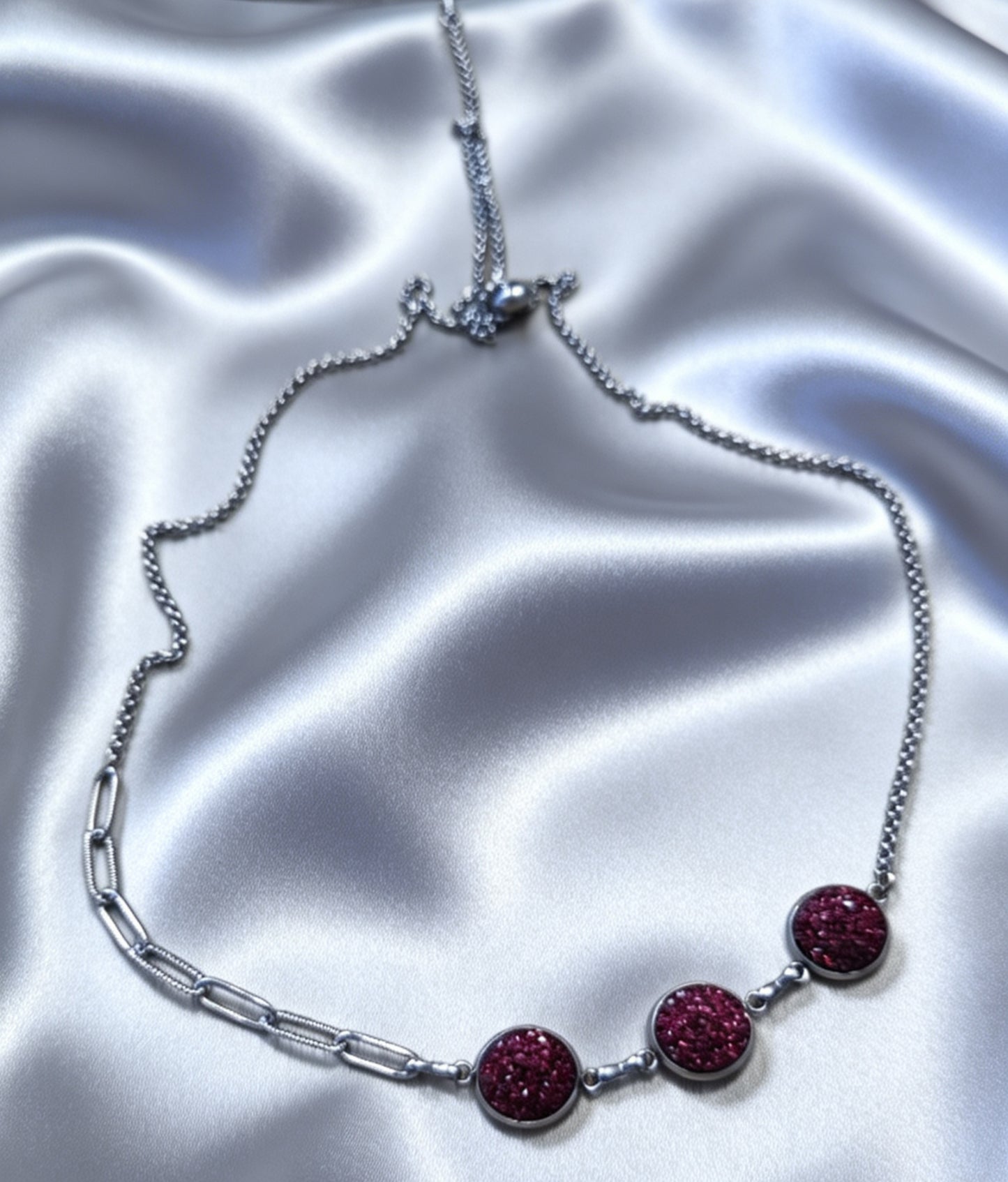 Multi Disc Pendant Necklace in silver tone