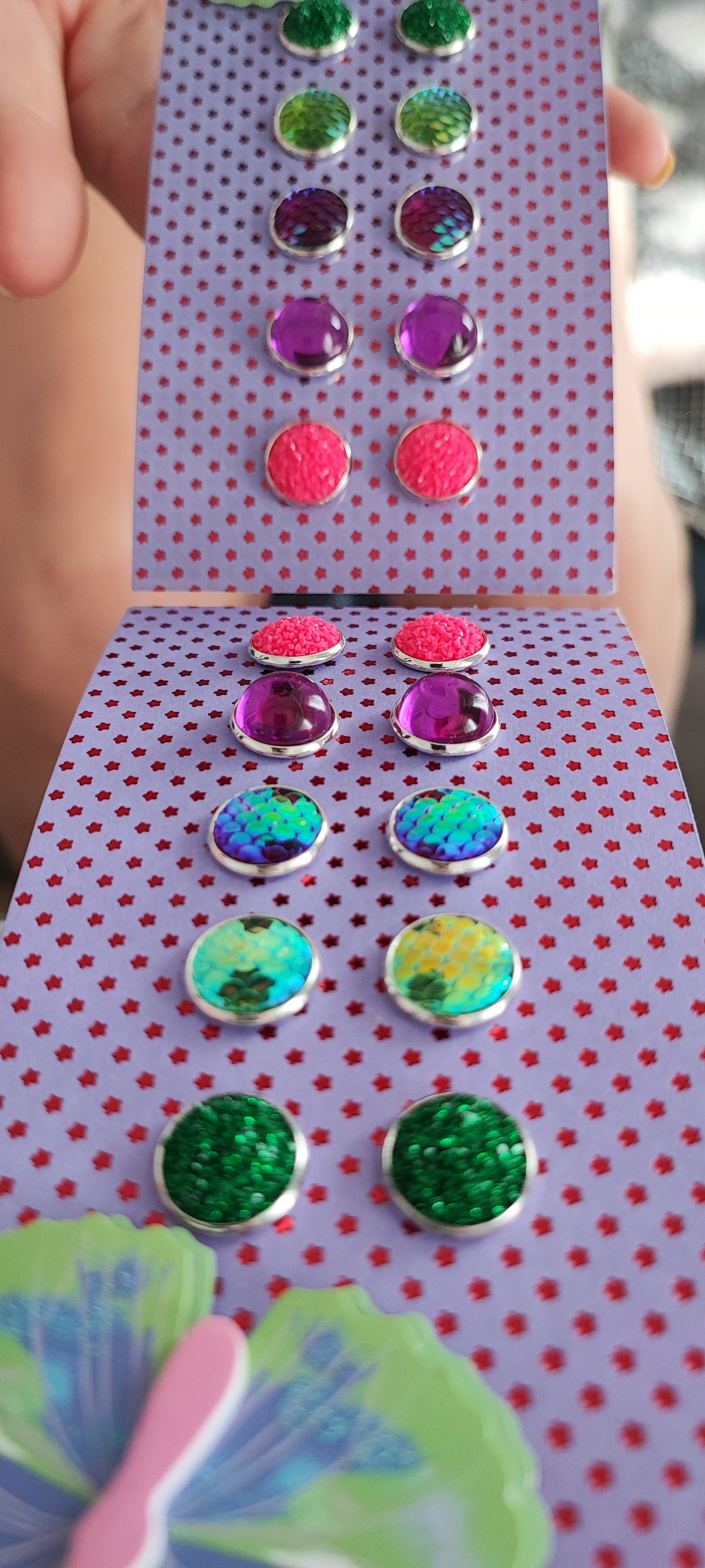 Hélíne Suprise Box - 5 Pairs of Stud Earrings