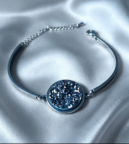 Semi-Rigid Bracelet with Central Disc