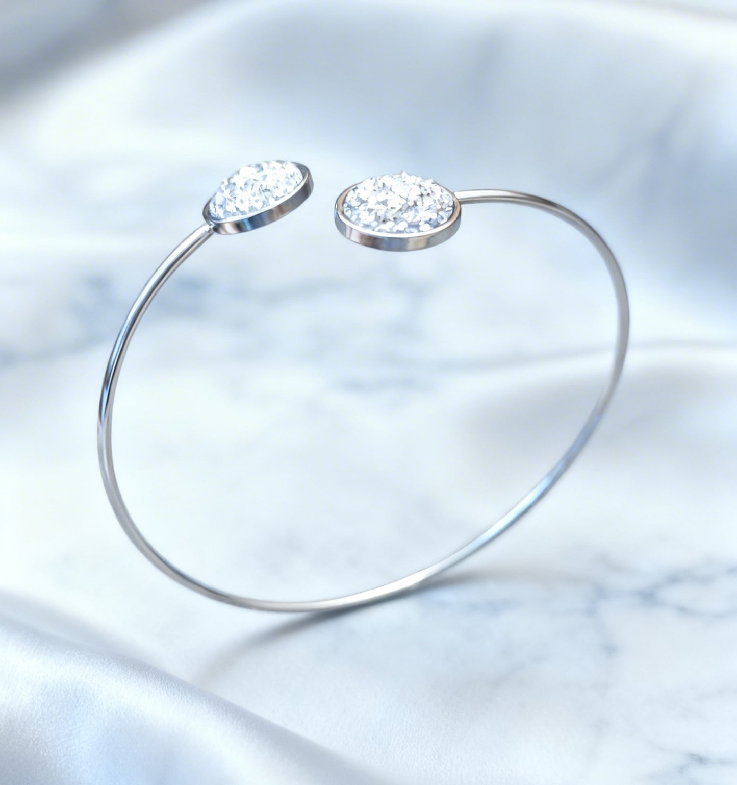 Slightly adjustable Cuff Bracelet L with 2 disc