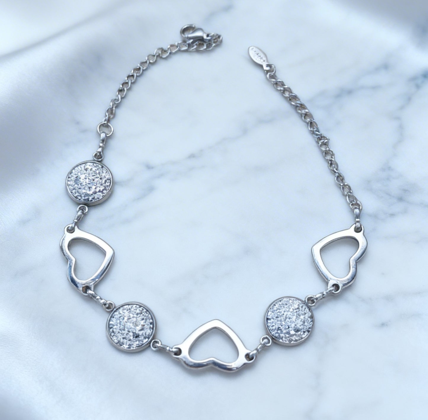 Romantic Heart and round Disc Bracelet with epoxy accent in silver tone