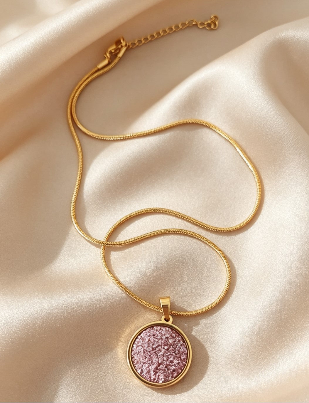 Snake chain Pendant Necklace L in gold tone
