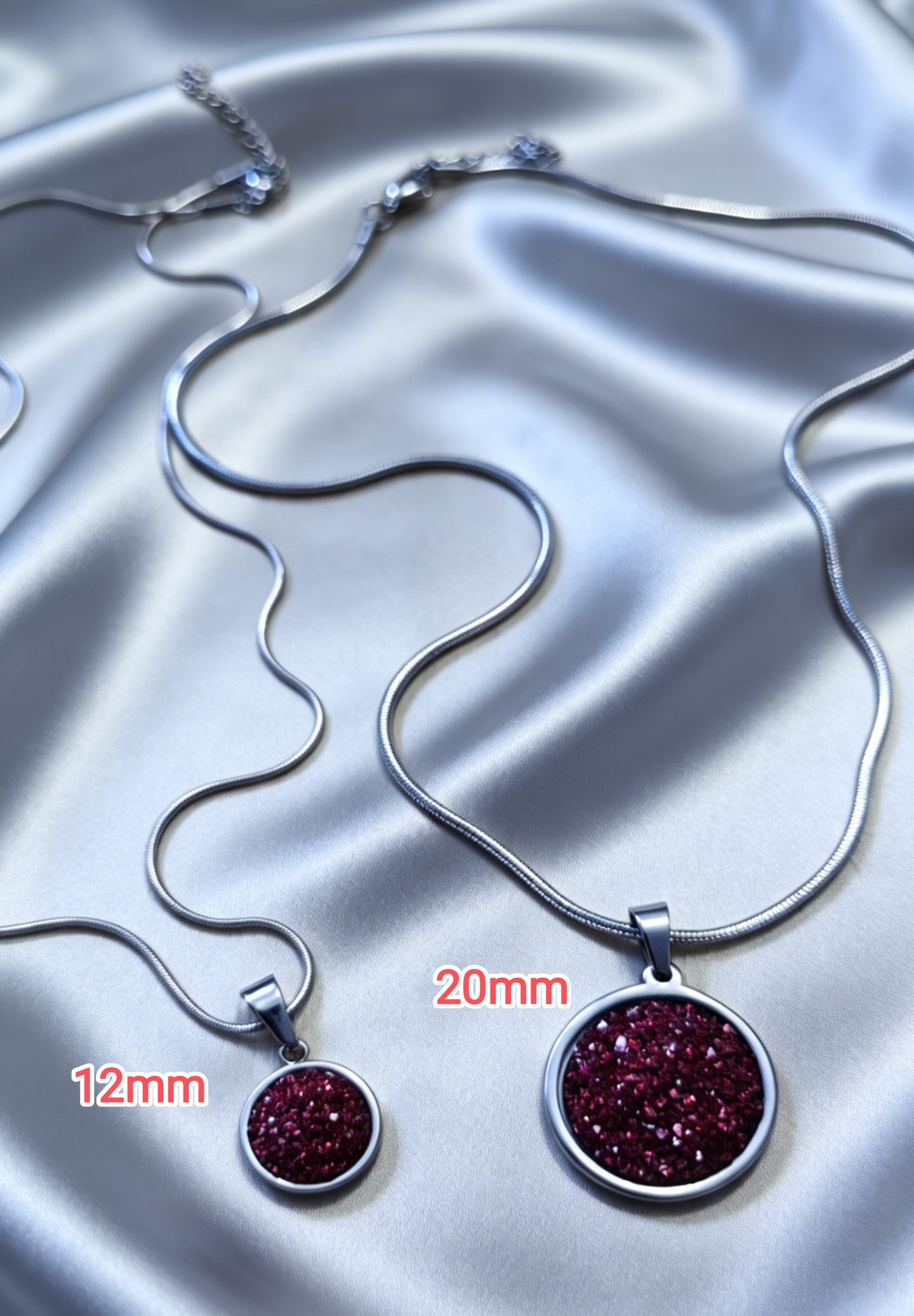 Snake chain Pendant Necklace L in silver tone