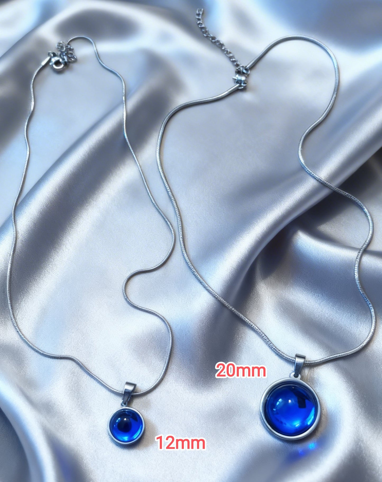 Snake chain Pendant Necklace S in silver tone