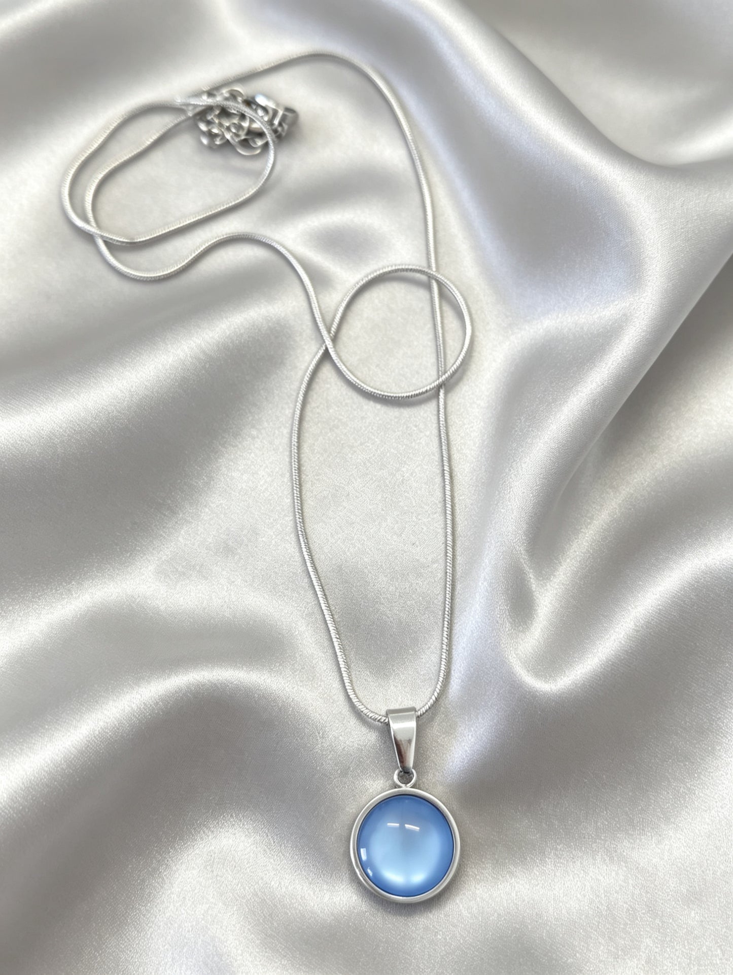 Snake chain Pendant Necklace S in silver tone