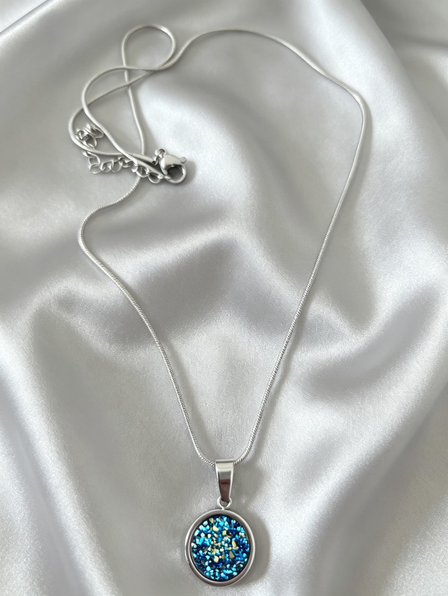 Snake chain Pendant Necklace S in silver tone