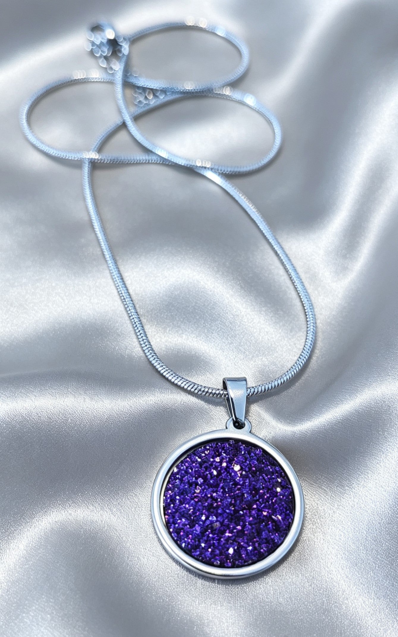 Snake chain Pendant Necklace L in silver tone