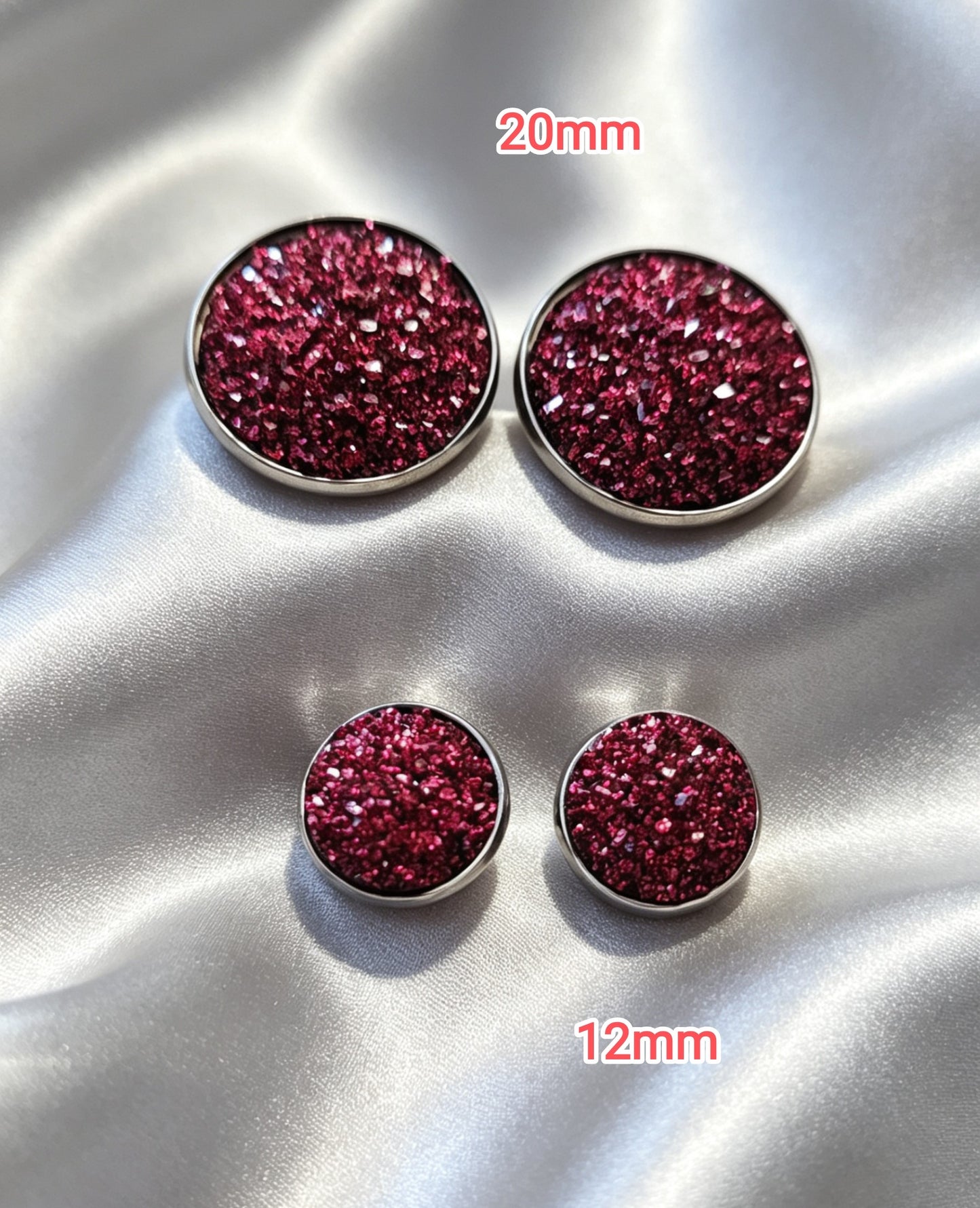 Stud Earrings L in silver tone