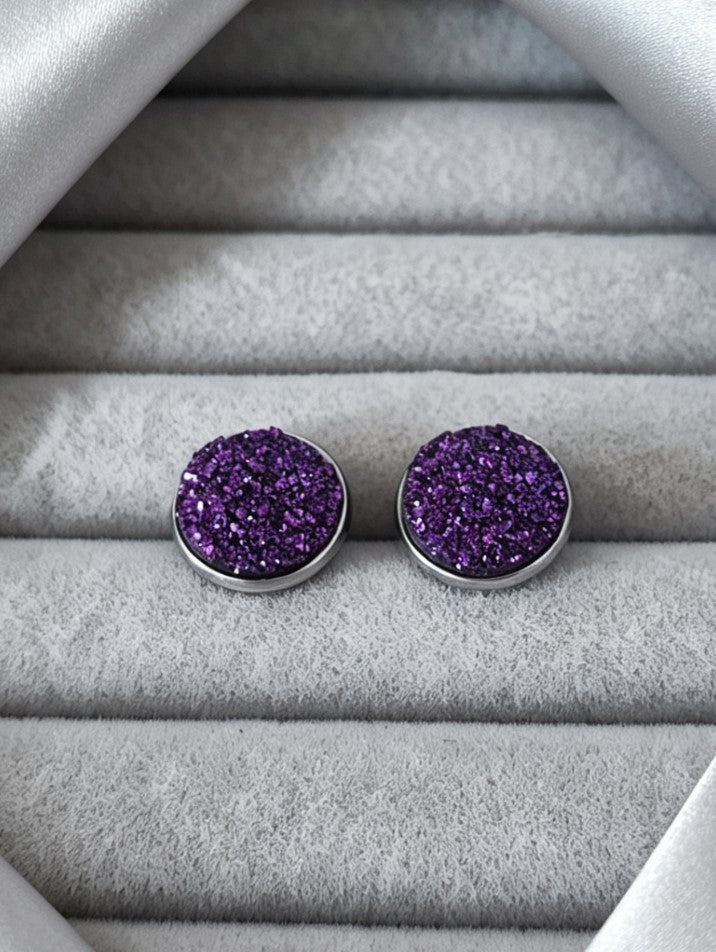 Stud Earrings S in silver tone